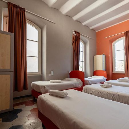 Auberge de jeunesse Borgo Ripa Urban Travel à Rome Extérieur photo
