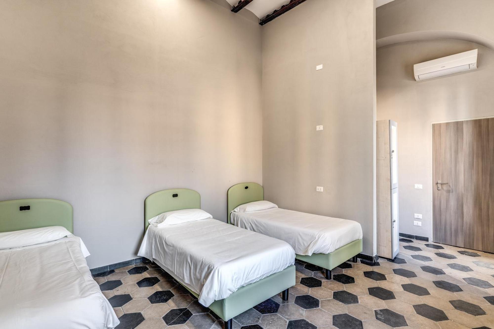 Auberge de jeunesse Borgo Ripa Urban Travel à Rome Extérieur photo