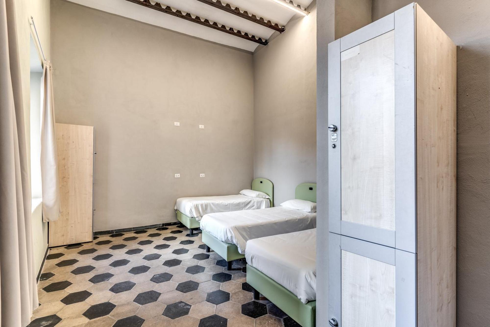 Auberge de jeunesse Borgo Ripa Urban Travel à Rome Extérieur photo