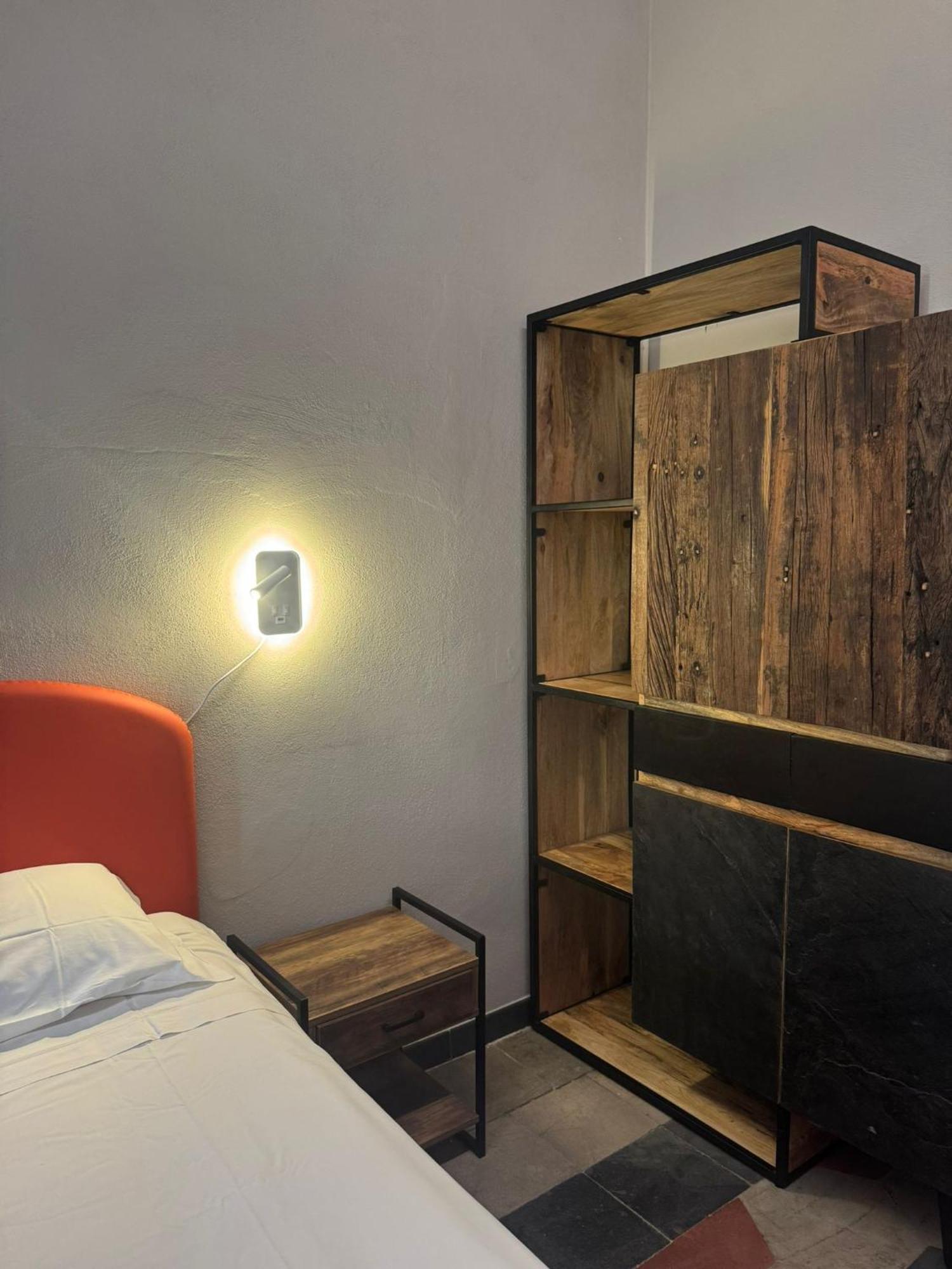 Auberge de jeunesse Borgo Ripa Urban Travel à Rome Extérieur photo
