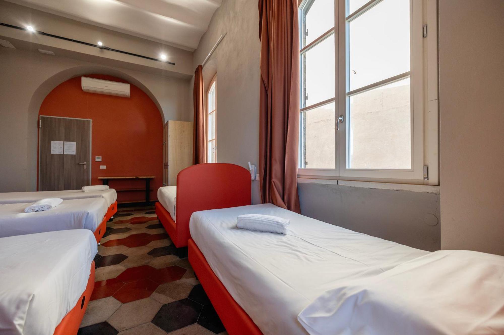 Auberge de jeunesse Borgo Ripa Urban Travel à Rome Extérieur photo